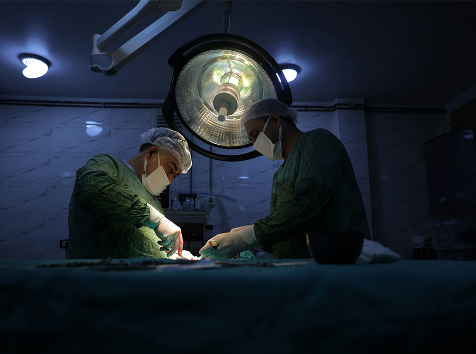 Применение инструментов для ухода за ранами