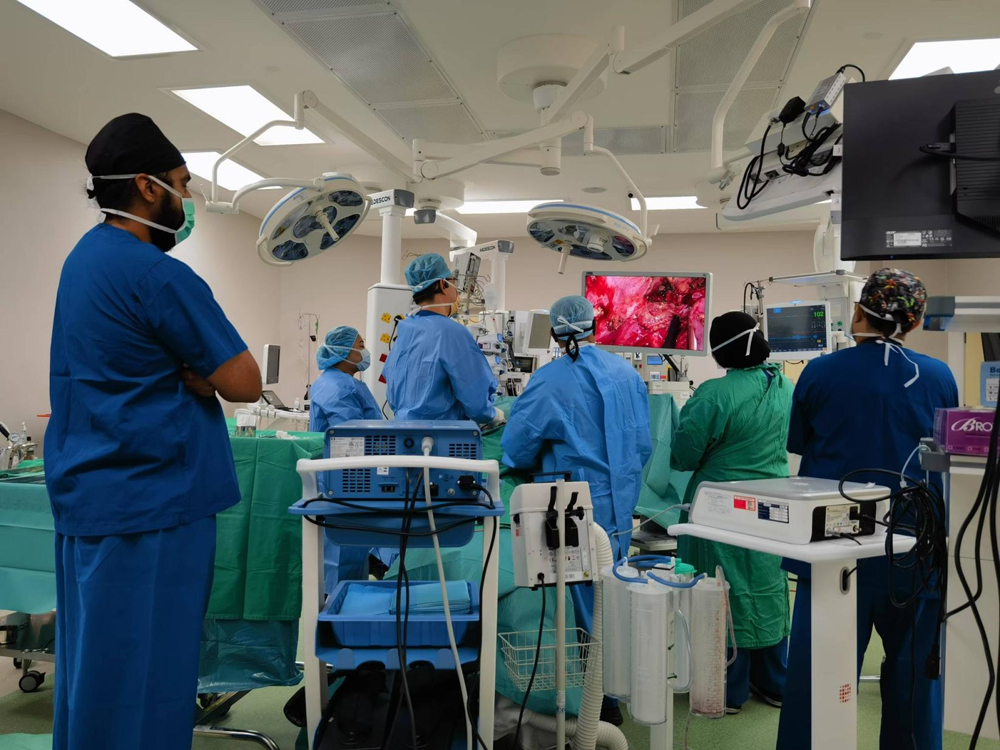 Successful Thoracic Surgery on Middle Eastern Refugee at Hospital Serdang with CAK Endoscopic Staplers